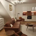 Apartman 75m2 Lichtdurchflutete 3 Souterrain In Einem Neubau *