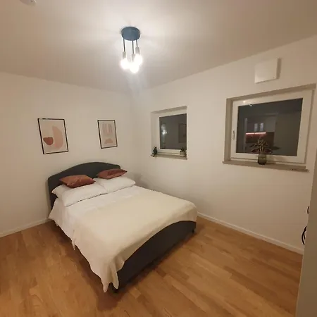 75m2 Lichtdurchflutete 3 Souterrain In Einem Neubau Appartement München